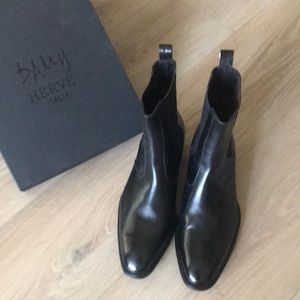 DAMY Herve’ black leather boots size 44/11US.. never worn—pristine w/box.